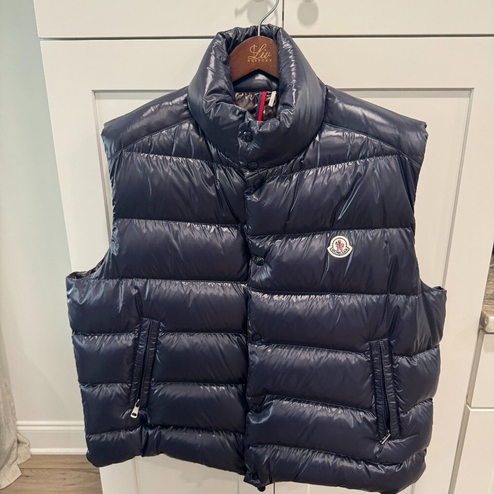 Moncler Men's Bubble Vest - Navy